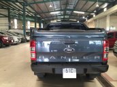 Cần bán lại xe Ford Ranger XLS AT đời 2014, màu xanh lam, nhập khẩu nguyên chiếc như mới