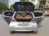 Bán lại xe Toyota Aygo AT đời 2011, màu bạc, nhập khẩu