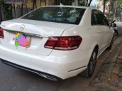 Bán xe Mercedes E250 đời 2014, màu trắng