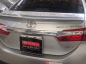 Cần bán xe Toyota Corolla altis 2.0V AT đời 2016
