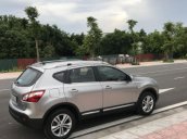 Cần bán Nissan Qashqai 2.0 AT năm 2010, màu bạc, nhập khẩu nguyên chiếc