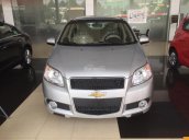 Bán Chevrolet Aveo LTZ đời 2018, màu bạc