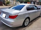 Cần bán xe BMW 5 Series 530i đời 2009, màu bạc, nhập khẩu