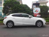 Bán Mazda 3 1.5L 2015, màu trắng, giá tốt