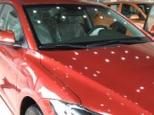 Cần bán Hyundai Elantra 2.0 AT đời 2017, màu đỏ, giá tốt