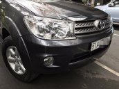 Chính chủ dư xe, bán Toyota Fortuner V 2.7 AT 4×4