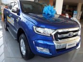 Bán xe Ford Ranger XLT 4x4 MT 2018 màu xanh, hỗ trợ trả góp và giao ngay