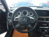 Bán Mercedes C250 đời 2011, màu đen chính chủ, 765tr