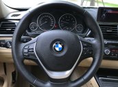 Chính chủ bán xe BMW 3 Series 2.0 AT đời 2013, màu trắng, nhập khẩu