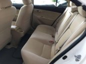 Cần bán xe Toyota Vios 2017, màu trắng