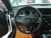 Chính chủ bán Mercedes E350 đời 2010, màu trắng, nhập khẩu