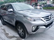 Bán xe Toyota Fortuner 2.4G 4x2MT đời 2017, màu xám, xe nhập