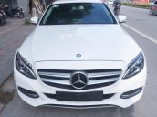 Bán Mercedes C200 2015, màu trắng nội thất đen