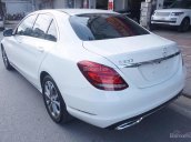 Bán Mercedes C200 2015, màu trắng nội thất đen