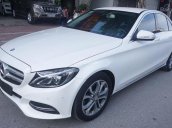 Bán Mercedes C200 2015, màu trắng nội thất đen