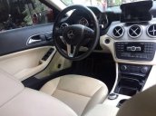 Bán Mercedes 200 đời 2015, màu đỏ, xe nhập