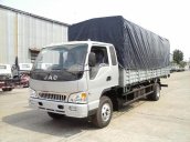 Cần bán Jac HFC 6.4T đời 2017, màu bạc, 485tr