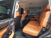 Cần bán Lexus LX570 sản xuất 2015, model 2016, màu đen, nội thất nâu