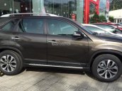 Kia Sorento GATH 2018 - Màu nâu - Giá chỉ 919tr, hỗ trợ mua xe trả góp