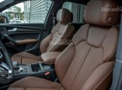 Bán Audi Q5 Premium 2018, màu trắng, xe nhập