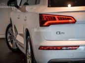 Bán Audi Q5 Premium 2018, màu trắng, xe nhập