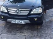 Chính chủ bán Mercedes ML350 đời 2006, màu đen