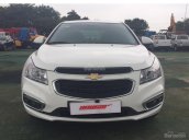 Bán Chevrolet Cruze LT 1.6MT đời 2016, màu trắng, 470tr