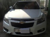 Bán Chevrolet Cruze đời 2011, màu trắng