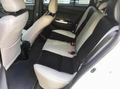 Cần bán xe Toyota Yaris 1.3G đời 2016, màu trắng, xe nhập chính chủ