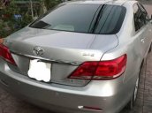 Bán Toyota Camry đời 2010, màu bạc xe gia đình