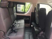 Bán xe Toyota Hiace 3.0L đời 2016, màu bạc, xe nhập