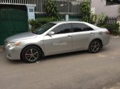 Bán chiếc Camry LE đK 2010 nhập khẩu Mỹ, màu bạc, tự động