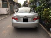 Bán chiếc Camry LE đK 2010 nhập khẩu Mỹ, màu bạc, tự động