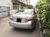 Bán chiếc Camry LE đK 2010 nhập khẩu Mỹ, màu bạc, tự động