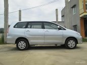 Bán Toyota Innova G đời 2010, màu bạc chính chủ