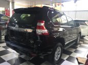 Bán Toyota Prado VX đời 2017, màu đen nóc trắng, nhập Trung Đông, xe giao ngay