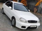 Cần bán Daewoo Lanos đời 2000, màu trắng chính chủ