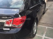 Cần bán xe Chevrolet Cruze đời 2014, màu đen, số tự động