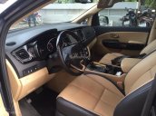 Cần bán xe Kia Sedona 2.2 DATH sản xuất 2016