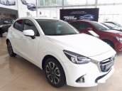 Bán Mazda 2 đời 2017, màu trắng, giá tốt tại Quảng Ninh