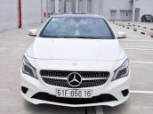 Bán Mercedes CLA200 Model 2016 màu trắng