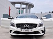 Bán Mercedes CLA200 Model 2016 màu trắng