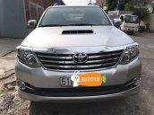 Toyota Fortuner G số sàn 6/2015 phom mới 2016, màu bạc, hỗ trợ trả góp