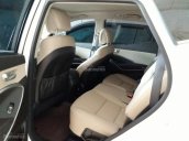 Bán Hyundai Santa Fe CRDi 2.2L 4WD, máy dầu 2 cầu, màu trắng, nội thất kem, sản xuất 2017