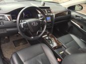 Bán Toyota Camry 2.5Q đời 2016, màu đen như mới