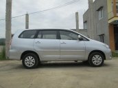 Bán Toyota Innova G đời 2010, màu bạc như mới giá cạnh tranh