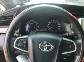 Bán Toyota Innova 2.0E năm 2016, màu xám (ghi)