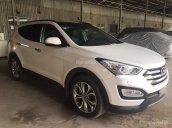 Bán Hyundai Santa fe 4WD 2015, máy dầu, màu trắng biển SG, full options