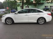 Chính chủ bán Hyundai Sonata Y20 2.0 AT đời 2011, màu trắng, xe nhập