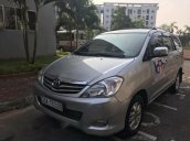 Bán Toyota Innova đời 2013, màu xám số tự động 